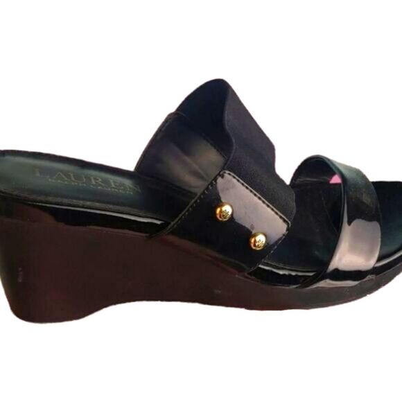 LAUREN RALPH LAUREN BLACK PATENT LEATHER WEDGE HEELS.Size 7 - Picture 7 of 9